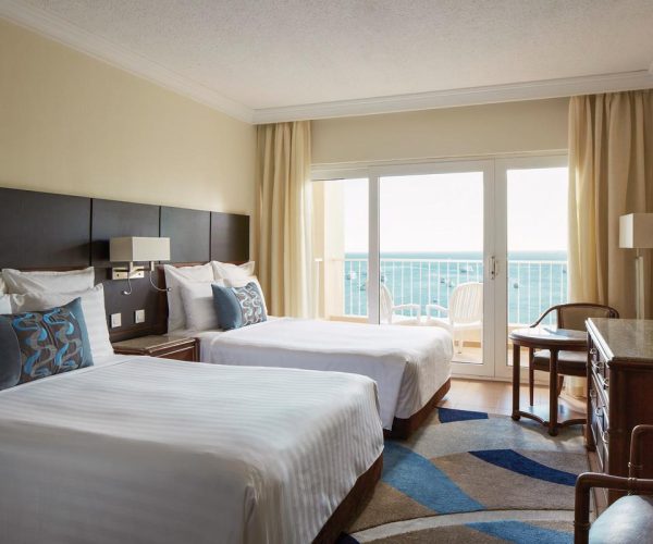marriott hurghada beach resort in hurghada een van de andere slaapkamers die je kan krijgen ook met uitzicht over de oceaan