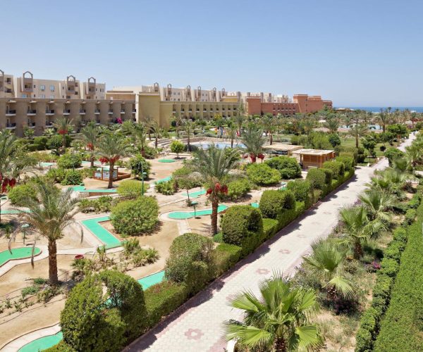The Three Corners Sunny Beach minigolf